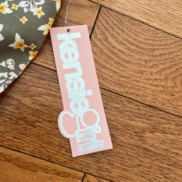 Girls size 12 New with Tags Kenzie Girl Short Outfit - Picture 2 of 6